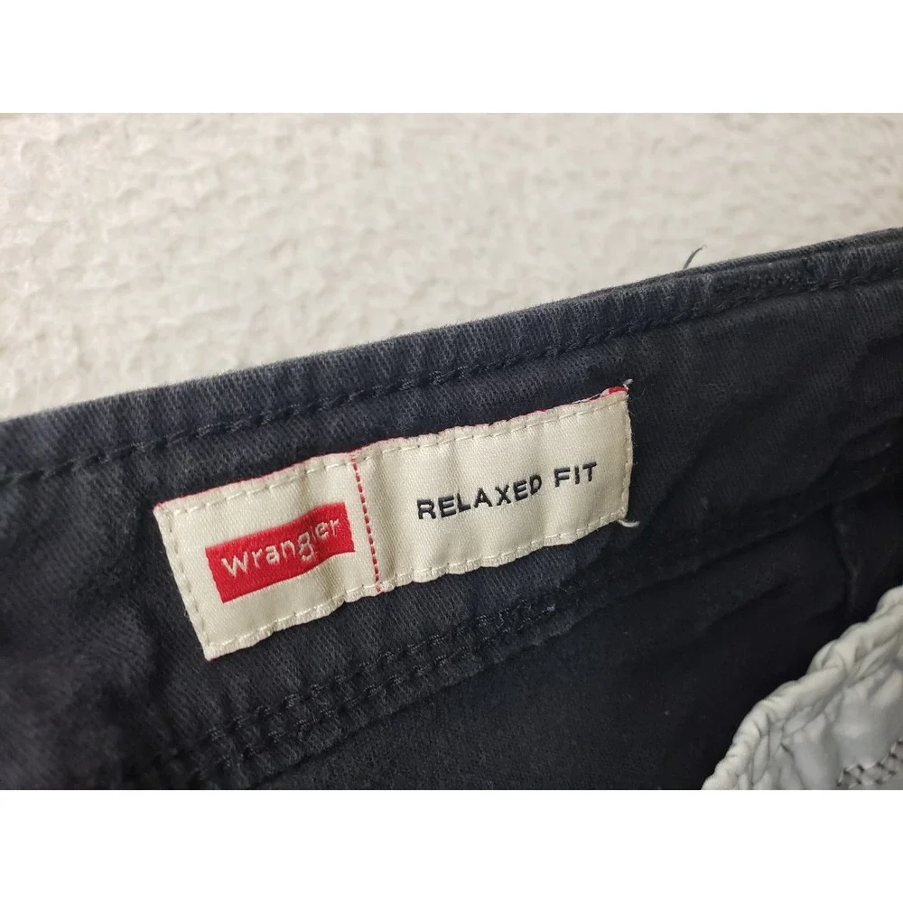 Wrangler Cargo Pants Mens 38x32 Black Relaxed Fit Utility Pocket Outdoor Comfort